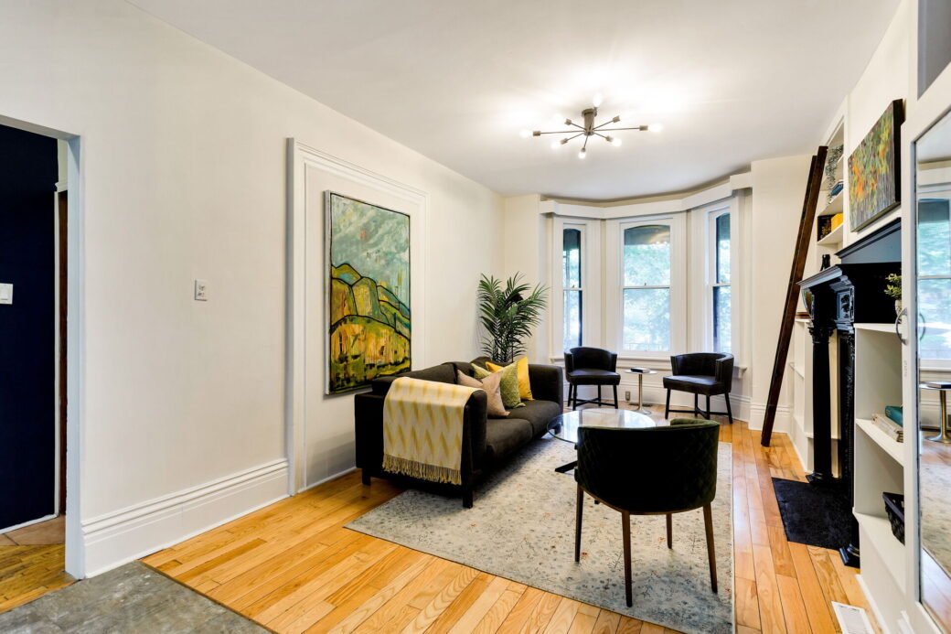 010-1920×1080-photo