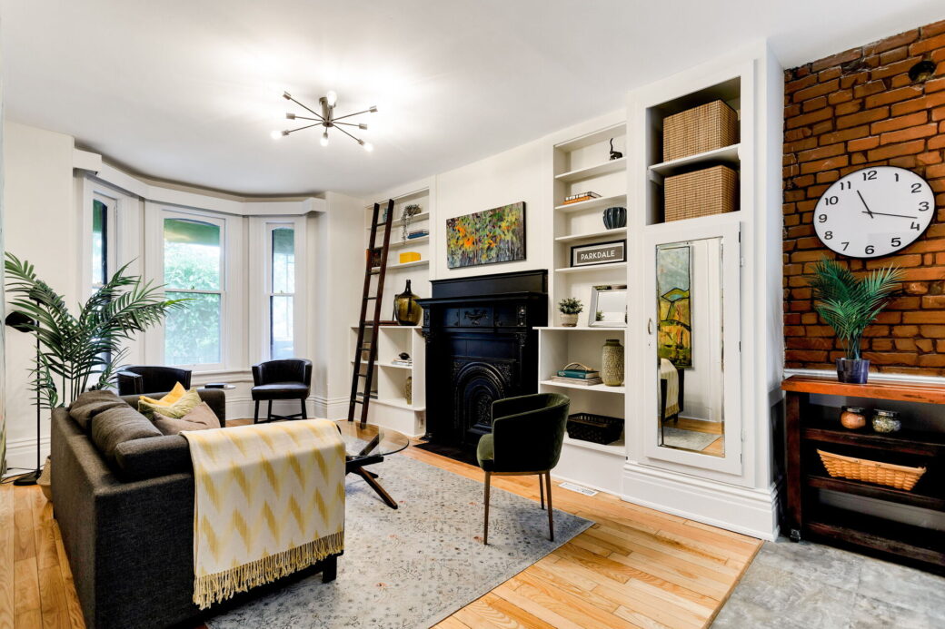 011-1920×1080-photo