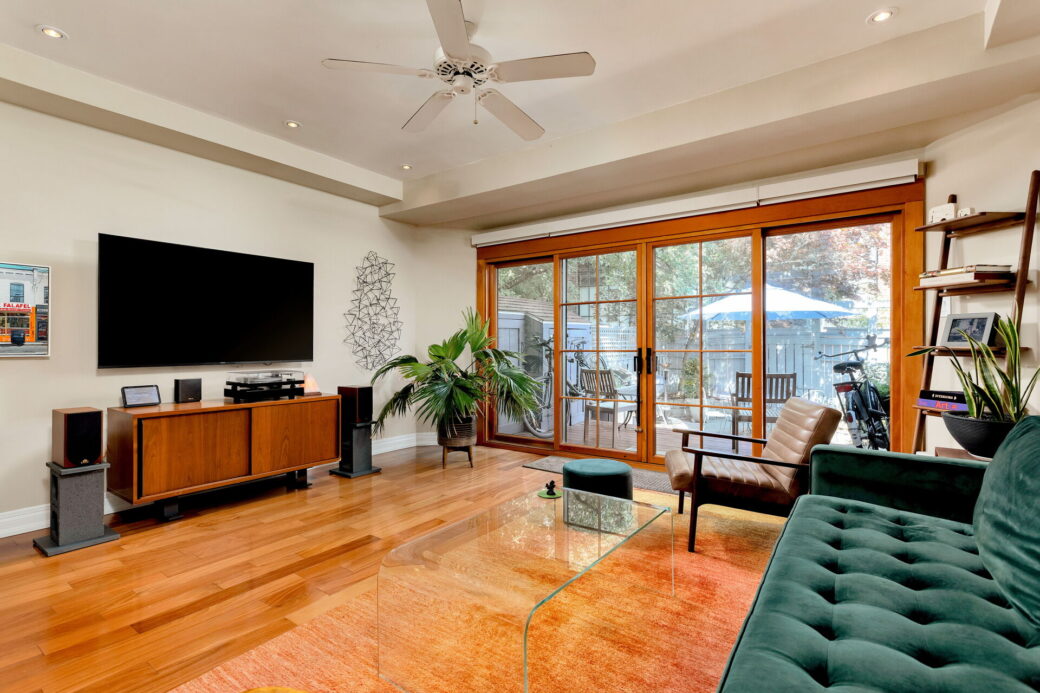 022-1920×1080-photo