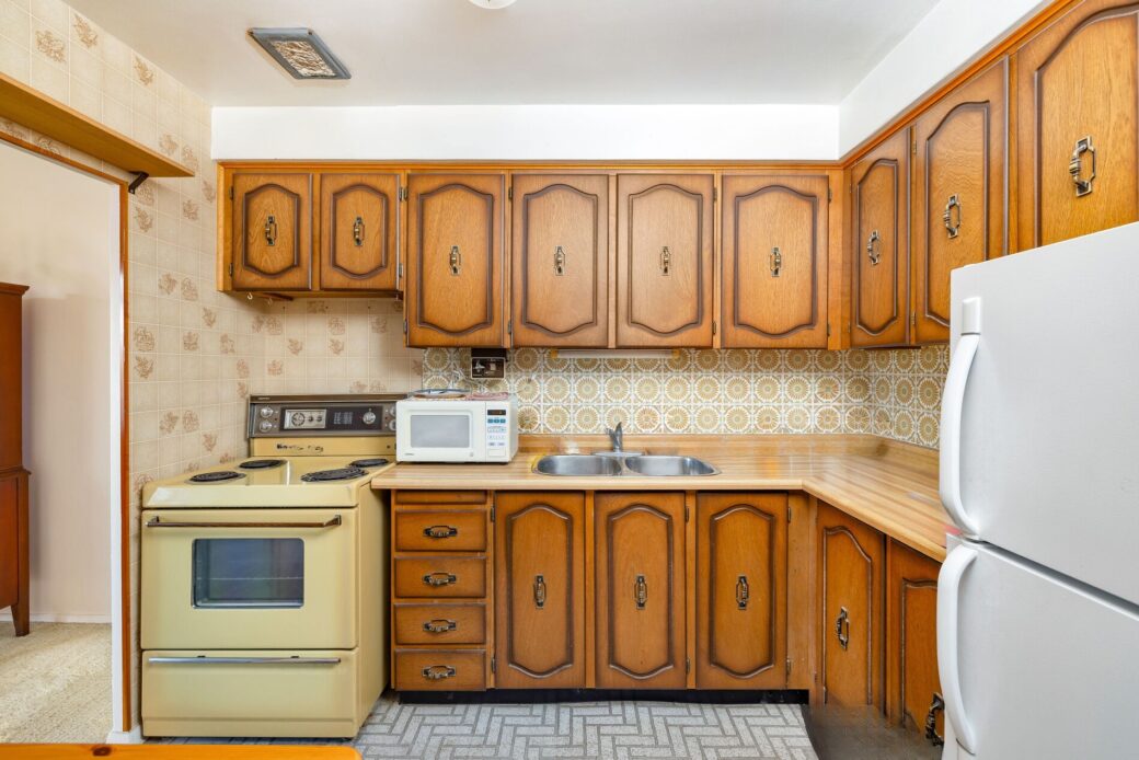 8d293dfd-9a1a-405d-90e6-b877e620e4c0