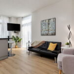 010-1920×1080-photo