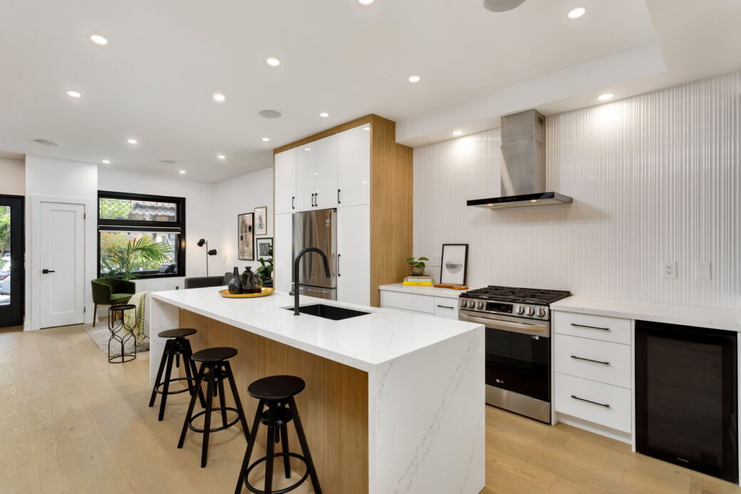 012-1920×1080-photo