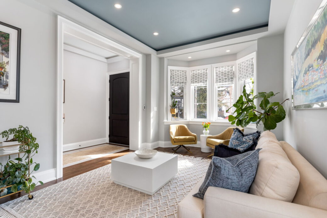 011-1920×1080-photo