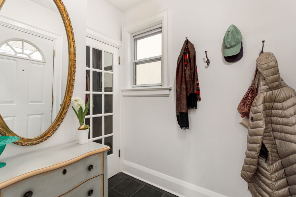 011-1920×1080-photo