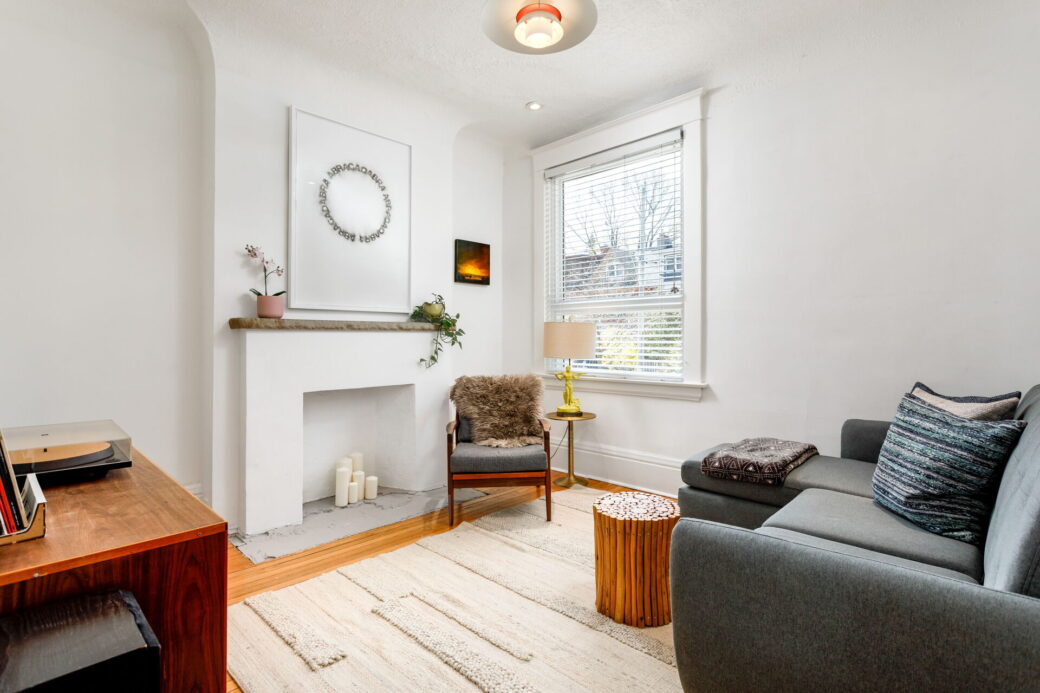 014-1920×1080-photo