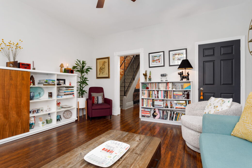 019-1920×1080-photo