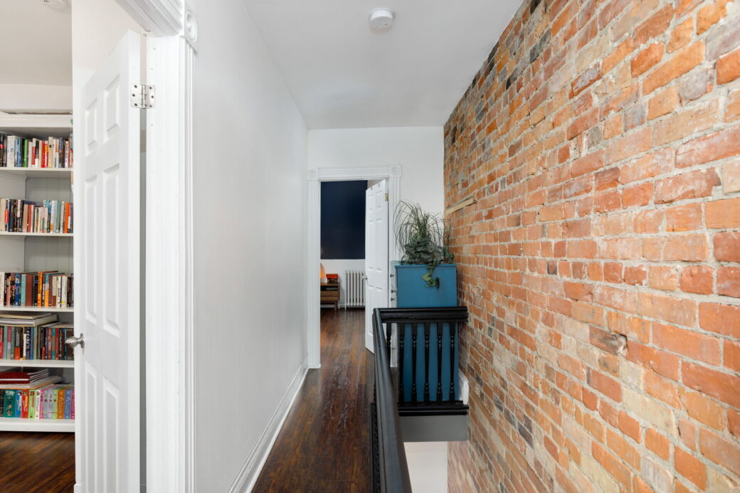 021-1920×1080-photo